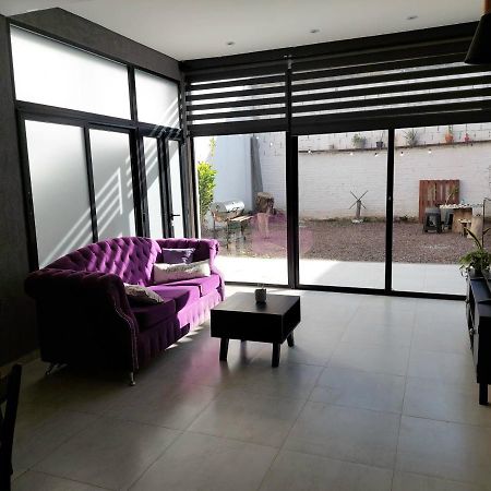 レシステンシアResidencia Fridaアパートメント エクステリア 写真